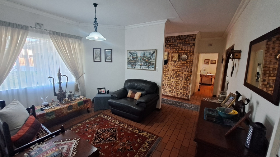 4 Bedroom Property for Sale in Meer En See KwaZulu-Natal