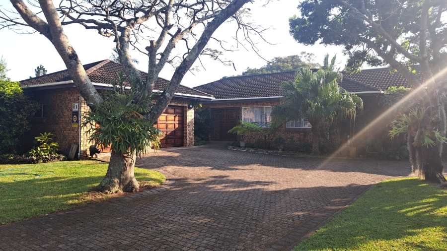 4 Bedroom Property for Sale in Meer En See KwaZulu-Natal