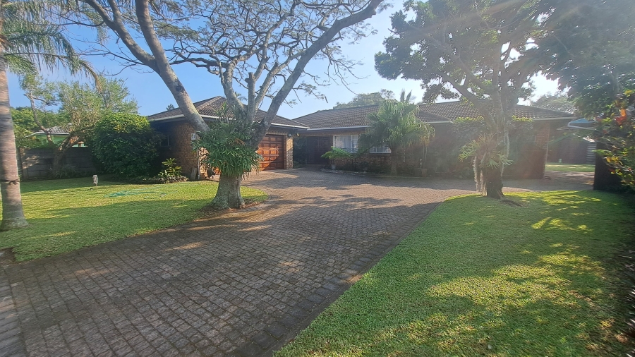 4 Bedroom Property for Sale in Meer En See KwaZulu-Natal
