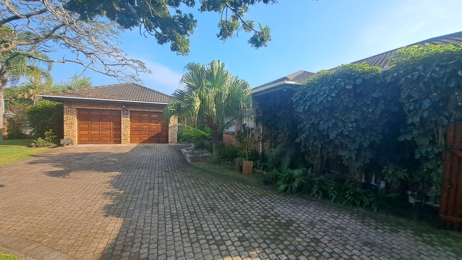 4 Bedroom Property for Sale in Meer En See KwaZulu-Natal