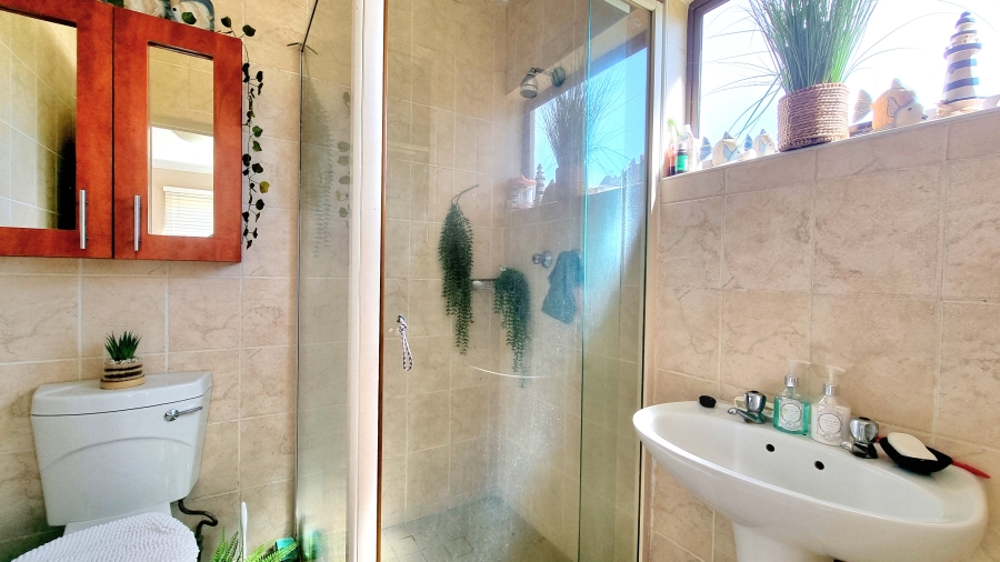1 Bedroom Property for Sale in Ballito Central KwaZulu-Natal