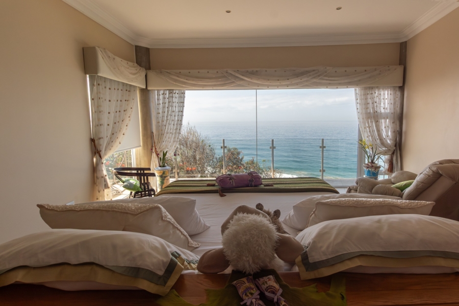 4 Bedroom Property for Sale in Ocean View KwaZulu-Natal
