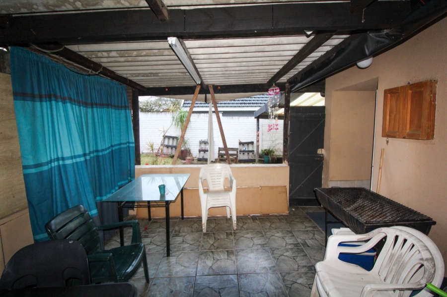 3 Bedroom Property for Sale in Ocean View KwaZulu-Natal