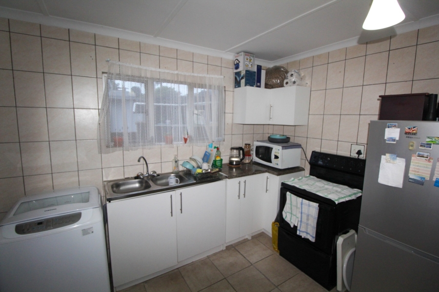 3 Bedroom Property for Sale in Ocean View KwaZulu-Natal