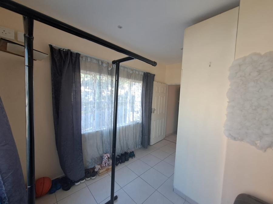 2 Bedroom Property for Sale in Windermere KwaZulu-Natal