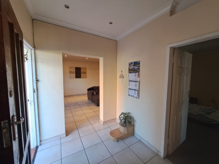 2 Bedroom Property for Sale in Windermere KwaZulu-Natal