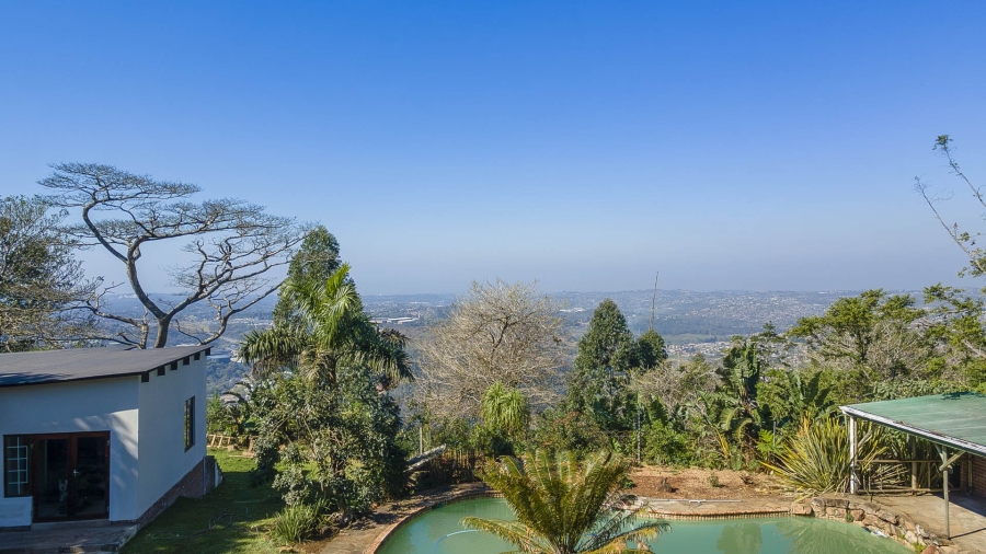7 Bedroom Property for Sale in Winston Park KwaZulu-Natal