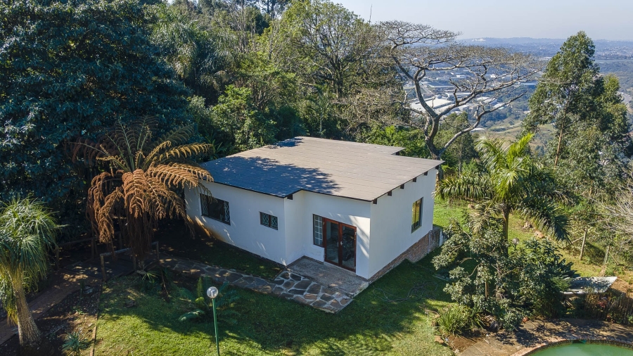7 Bedroom Property for Sale in Winston Park KwaZulu-Natal