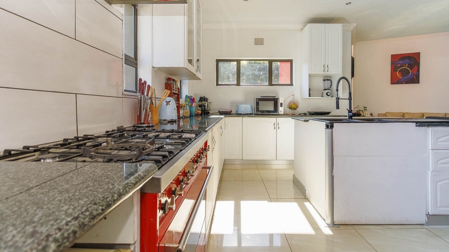 7 Bedroom Property for Sale in Winston Park KwaZulu-Natal