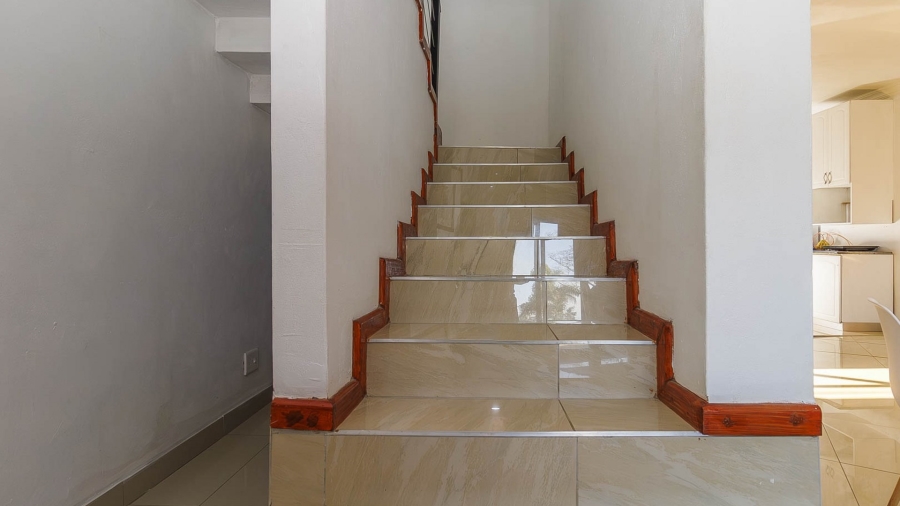 7 Bedroom Property for Sale in Winston Park KwaZulu-Natal