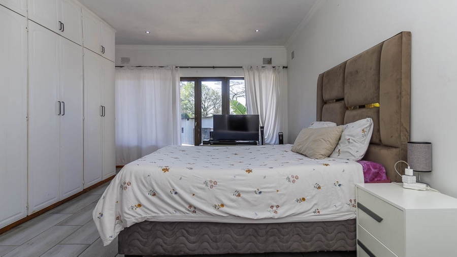 7 Bedroom Property for Sale in Winston Park KwaZulu-Natal