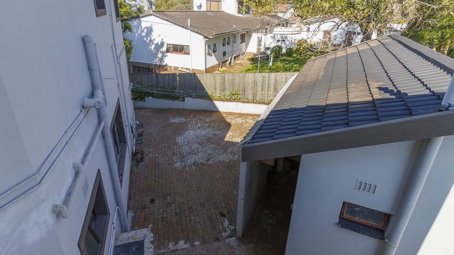 7 Bedroom Property for Sale in Winston Park KwaZulu-Natal