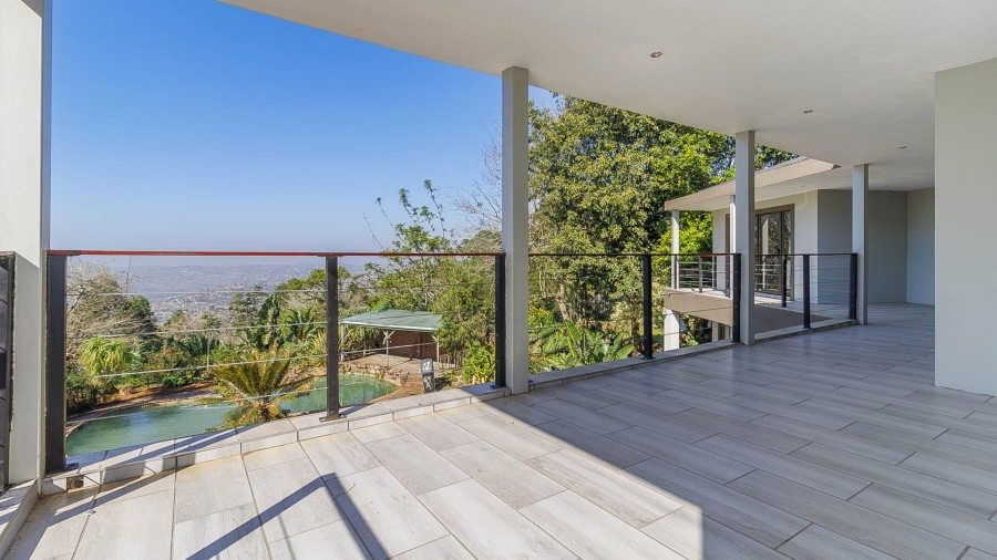 7 Bedroom Property for Sale in Winston Park KwaZulu-Natal