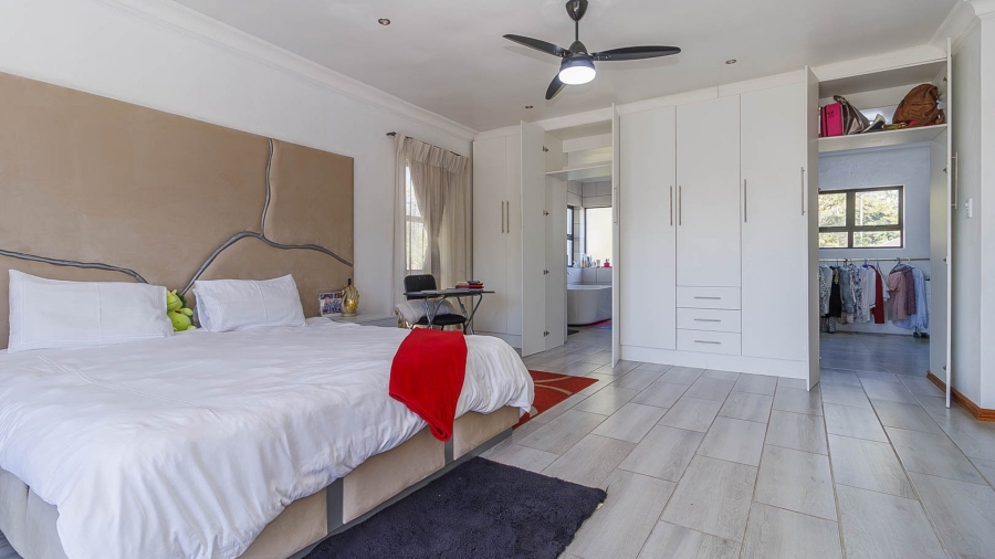 7 Bedroom Property for Sale in Winston Park KwaZulu-Natal