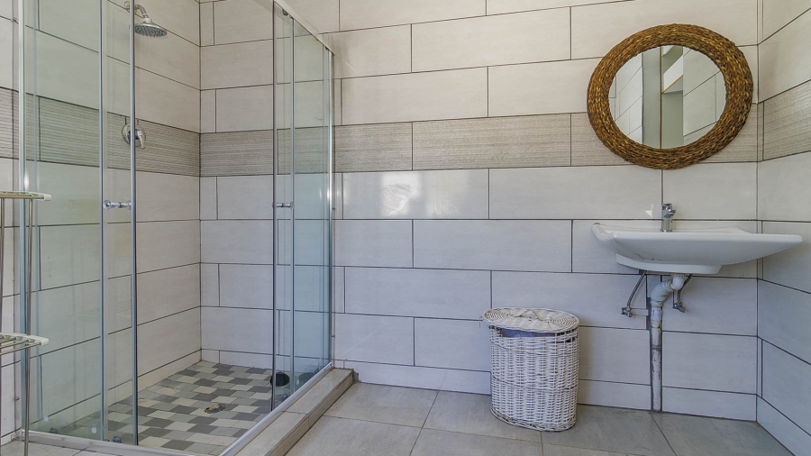 7 Bedroom Property for Sale in Winston Park KwaZulu-Natal