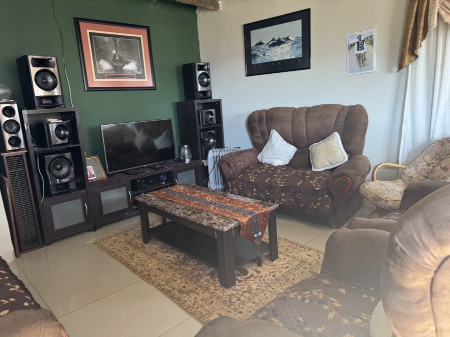 1 Bedroom Property for Sale in Emashingeni KwaZulu-Natal