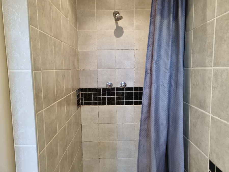 To Let 1 Bedroom Property for Rent in Mount Edgecombe KwaZulu-Natal