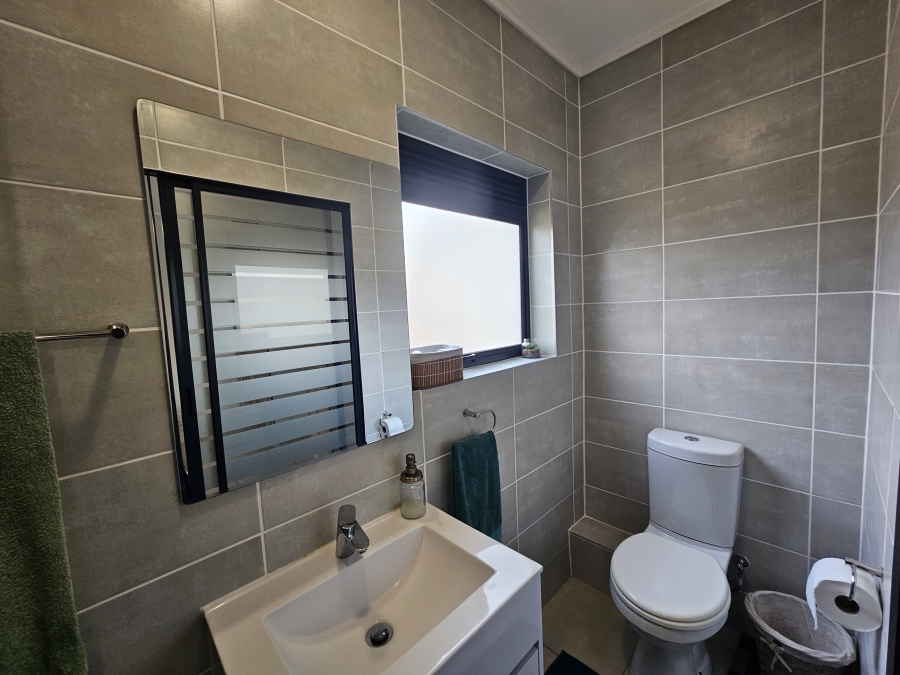To Let 2 Bedroom Property for Rent in Ballito Central KwaZulu-Natal