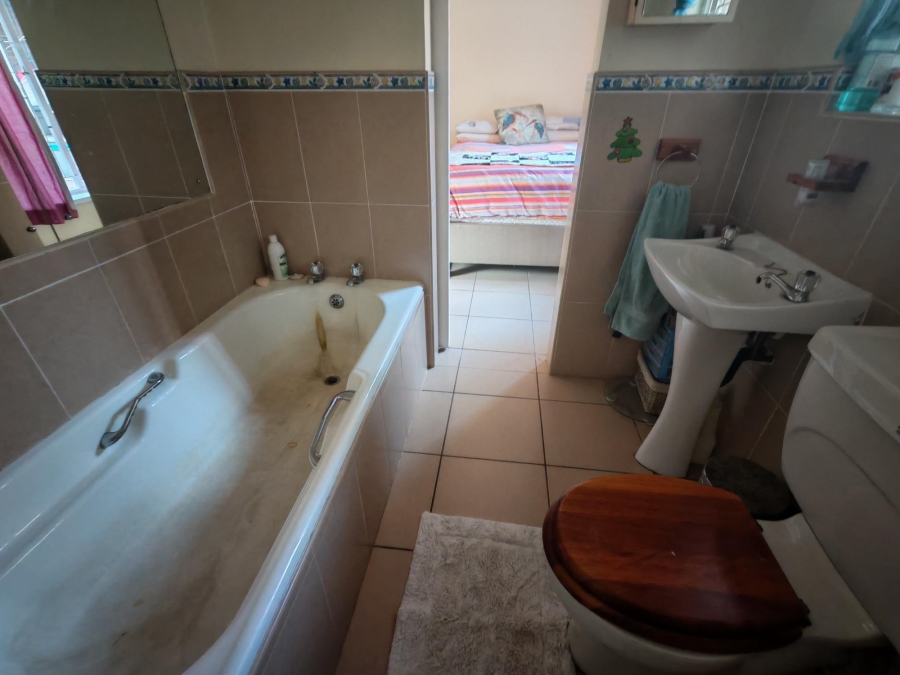 4 Bedroom Property for Sale in Westville Central KwaZulu-Natal