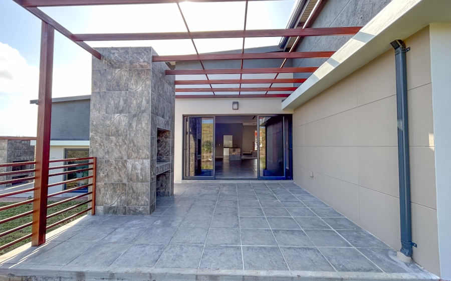 3 Bedroom Property for Sale in Palm Lakes Estate KwaZulu-Natal