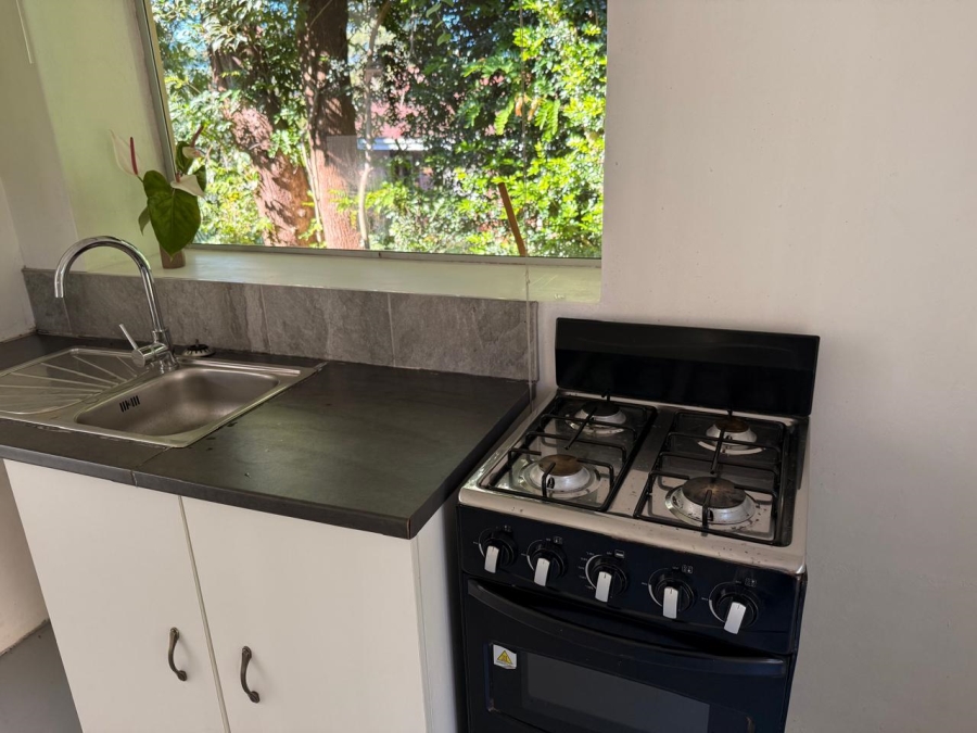 To Let 1 Bedroom Property for Rent in Winston Park KwaZulu-Natal