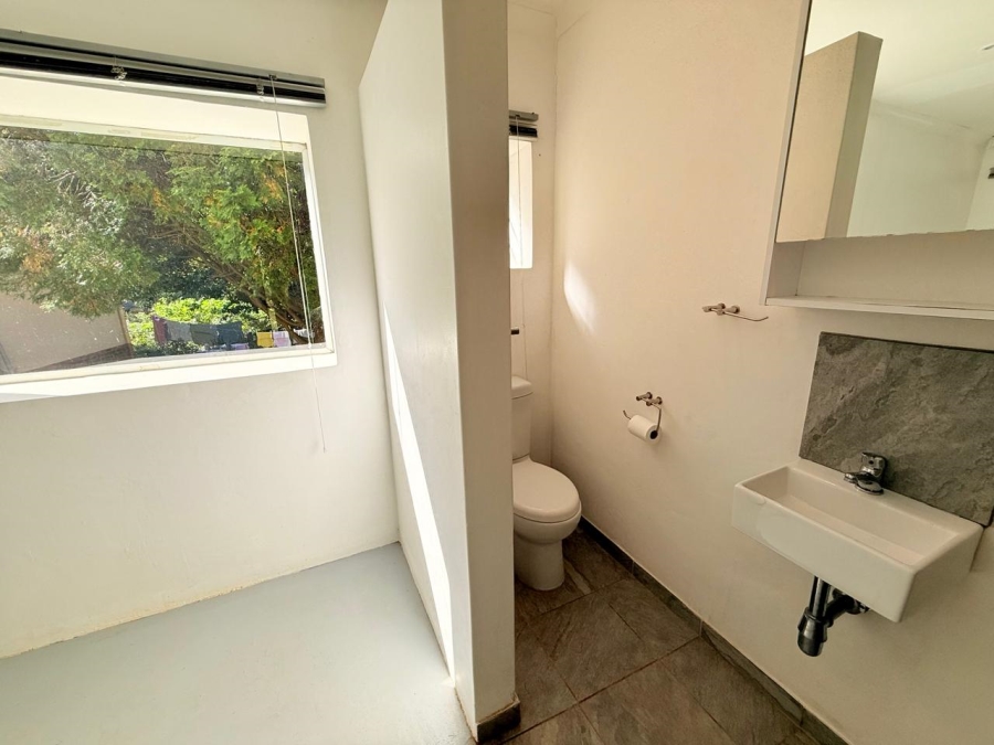 To Let 1 Bedroom Property for Rent in Winston Park KwaZulu-Natal