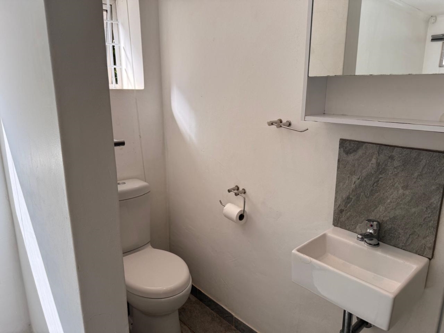 To Let 1 Bedroom Property for Rent in Winston Park KwaZulu-Natal