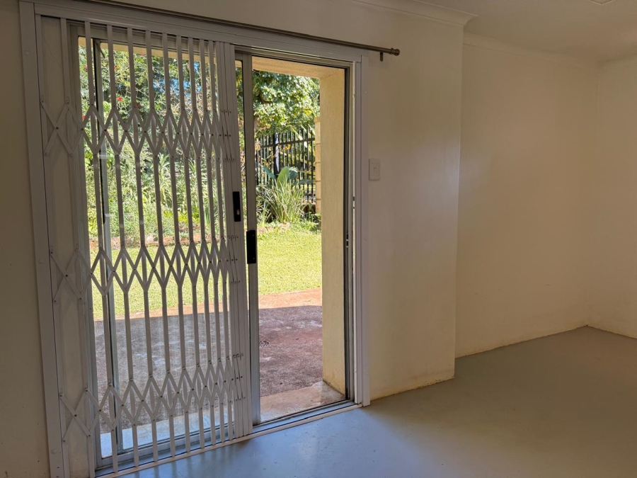 To Let 1 Bedroom Property for Rent in Winston Park KwaZulu-Natal