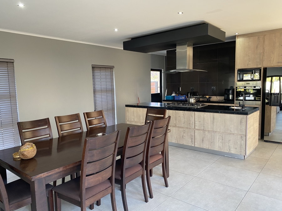 4 Bedroom Property for Sale in Palm Lakes Estate KwaZulu-Natal
