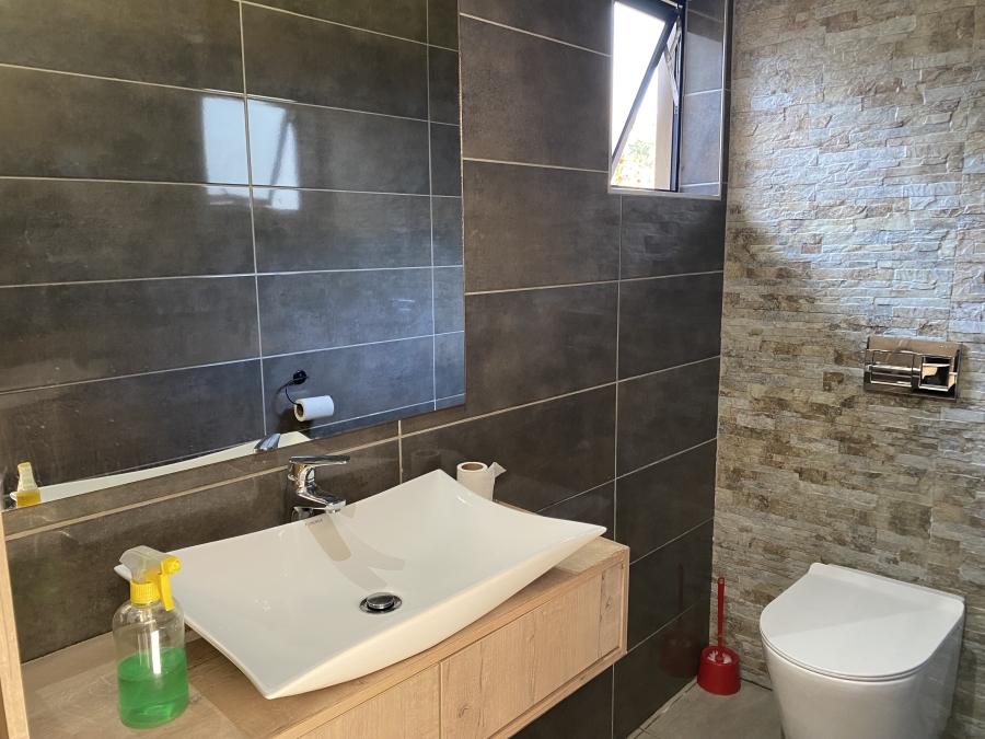 4 Bedroom Property for Sale in Palm Lakes Estate KwaZulu-Natal