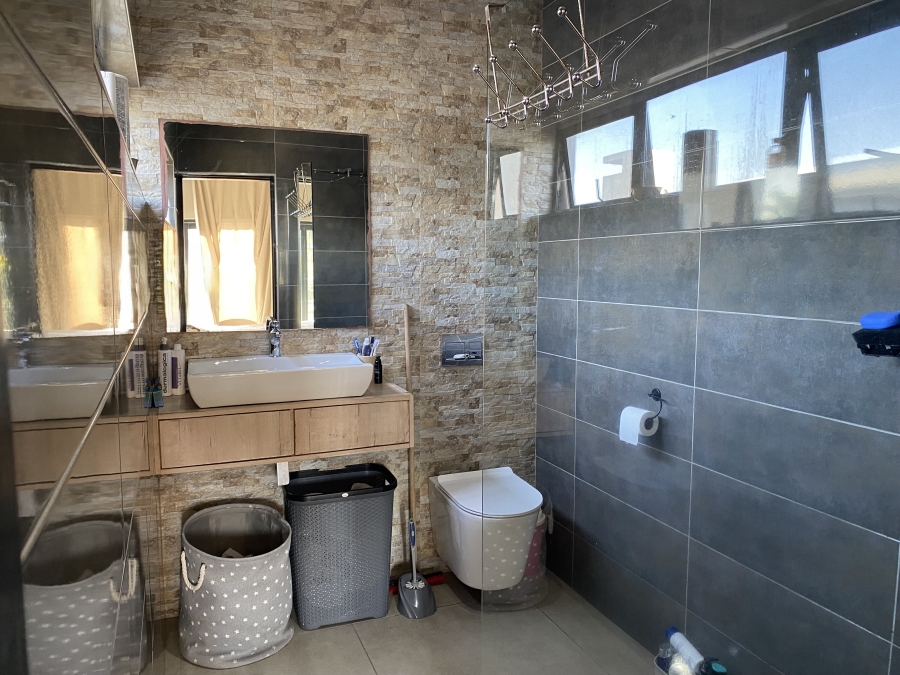 4 Bedroom Property for Sale in Palm Lakes Estate KwaZulu-Natal