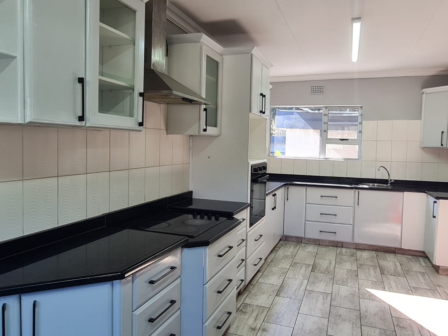 3 Bedroom Property for Sale in Meer En See KwaZulu-Natal