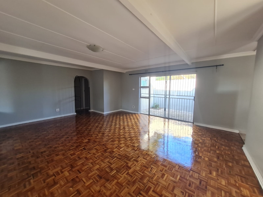 3 Bedroom Property for Sale in Meer En See KwaZulu-Natal