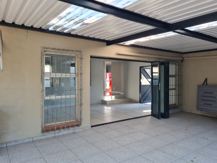 3 Bedroom Property for Sale in Meer En See KwaZulu-Natal