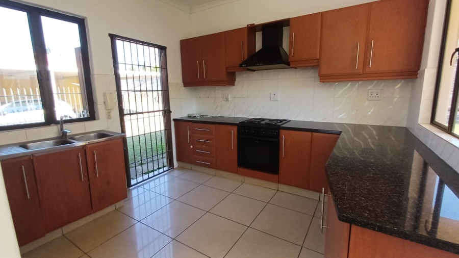 3 Bedroom Property for Sale in Lincoln Meade KwaZulu-Natal