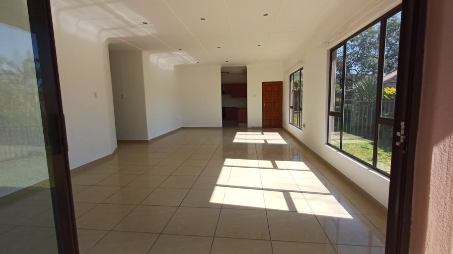 3 Bedroom Property for Sale in Lincoln Meade KwaZulu-Natal