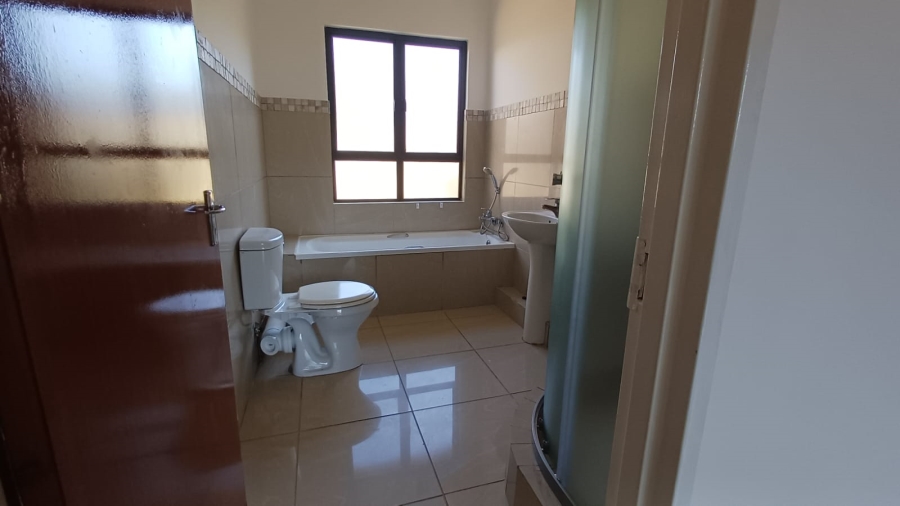 3 Bedroom Property for Sale in Lincoln Meade KwaZulu-Natal