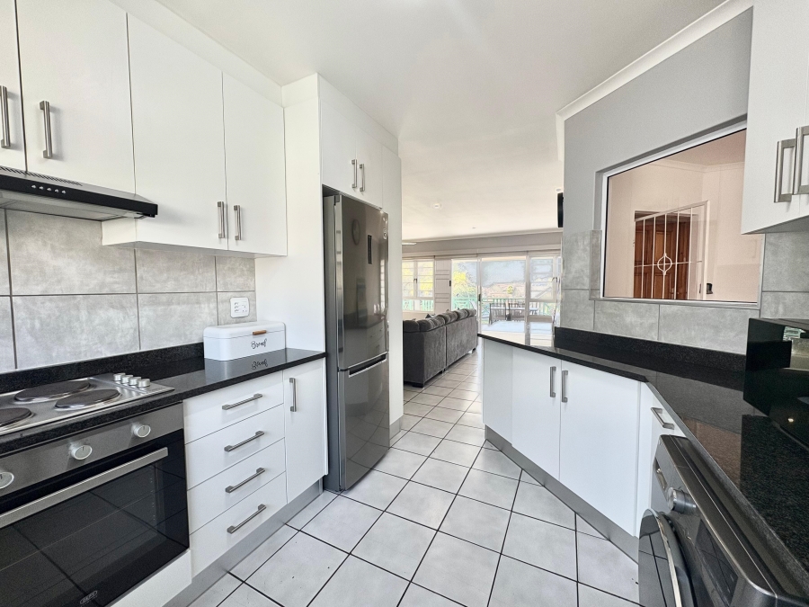 To Let 3 Bedroom Property for Rent in Ballito Central KwaZulu-Natal