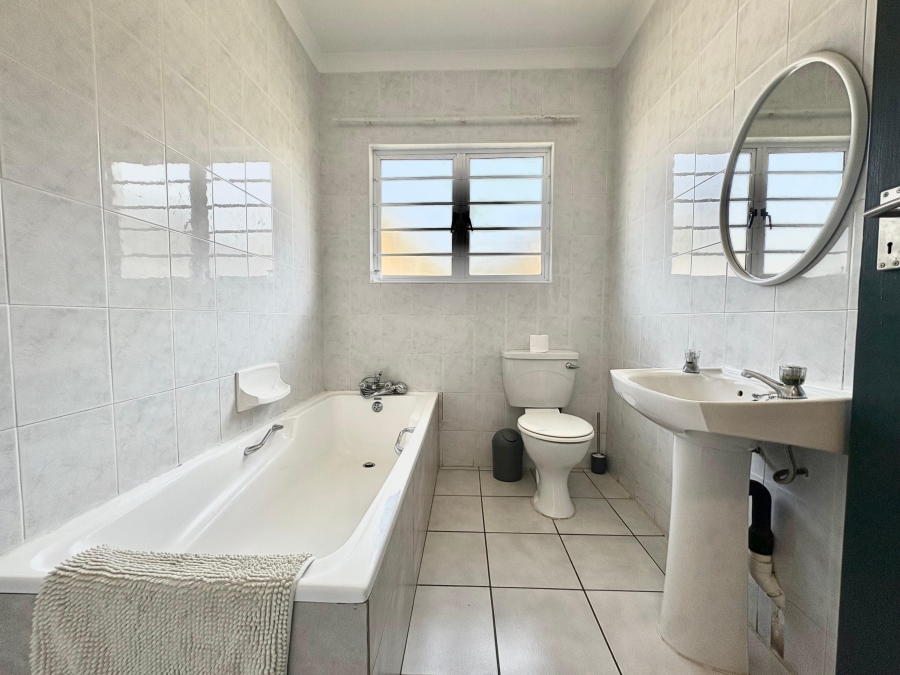To Let 3 Bedroom Property for Rent in Ballito Central KwaZulu-Natal