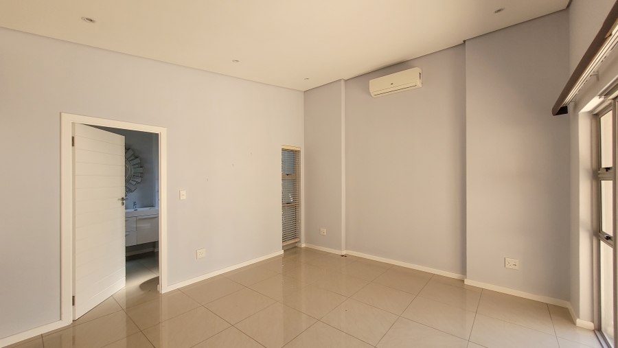 3 Bedroom Property for Sale in Palm Lakes Estate KwaZulu-Natal