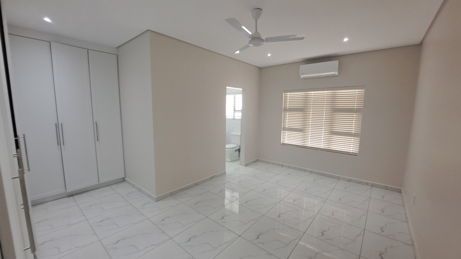 3 Bedroom Property for Sale in Meer En See KwaZulu-Natal