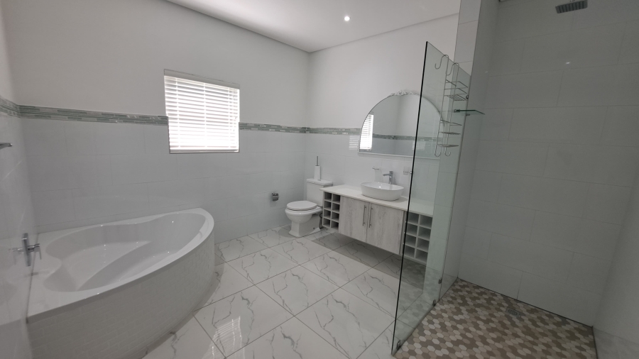 3 Bedroom Property for Sale in Meer En See KwaZulu-Natal