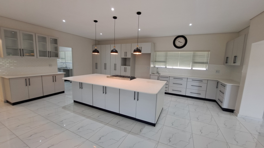 3 Bedroom Property for Sale in Meer En See KwaZulu-Natal
