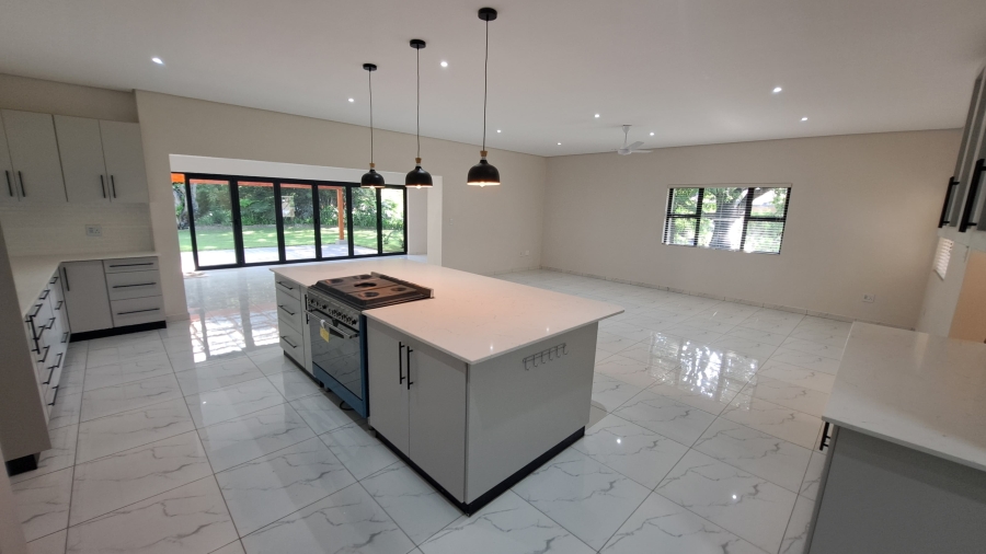 3 Bedroom Property for Sale in Meer En See KwaZulu-Natal