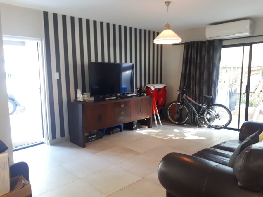 To Let 2 Bedroom Property for Rent in Park Hill KwaZulu-Natal