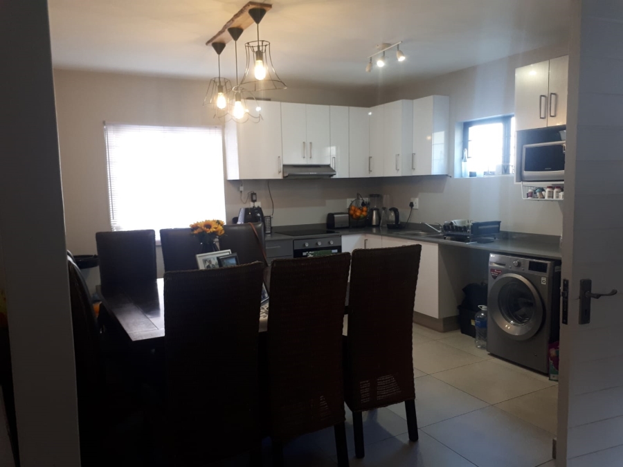 To Let 2 Bedroom Property for Rent in Park Hill KwaZulu-Natal