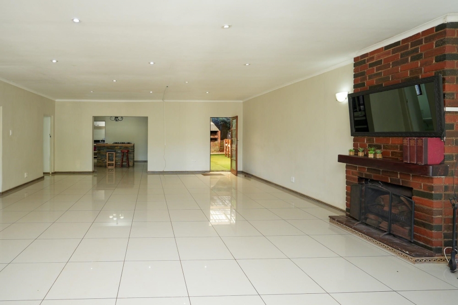 4 Bedroom Property for Sale in Hillcrest Park KwaZulu-Natal