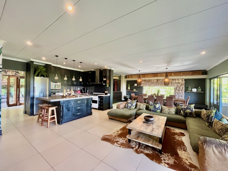 5 Bedroom Property for Sale in Simbithi Eco Estate KwaZulu-Natal