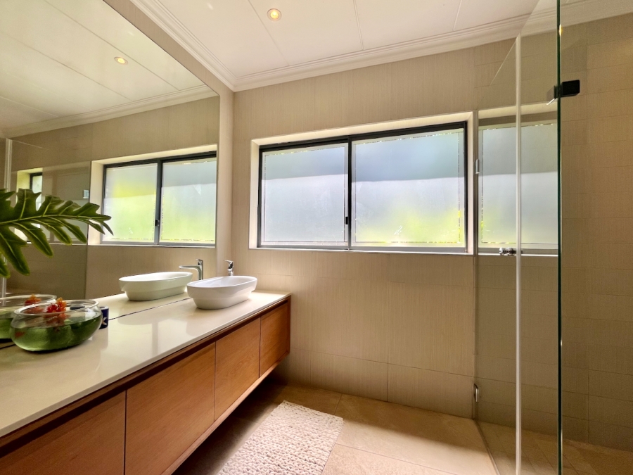 5 Bedroom Property for Sale in Simbithi Eco Estate KwaZulu-Natal