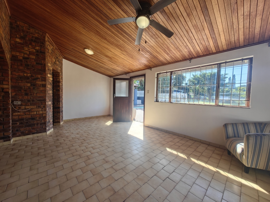 4 Bedroom Property for Sale in Scottburgh Central KwaZulu-Natal